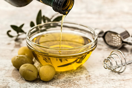 Olive oil and clean label condiments - seed oil free alternatives